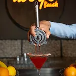 Moyo Luxury &